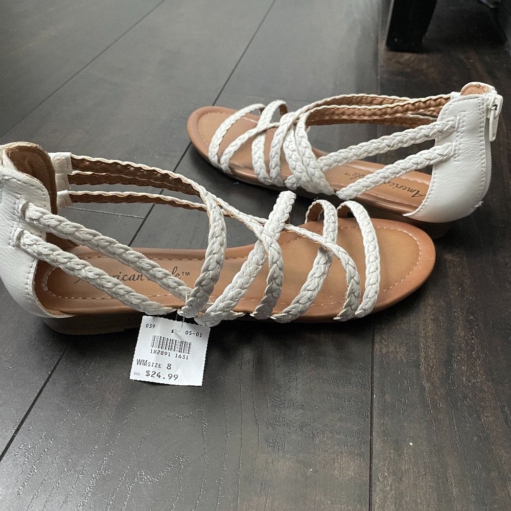 American Eagle White Zip Sandals NWT